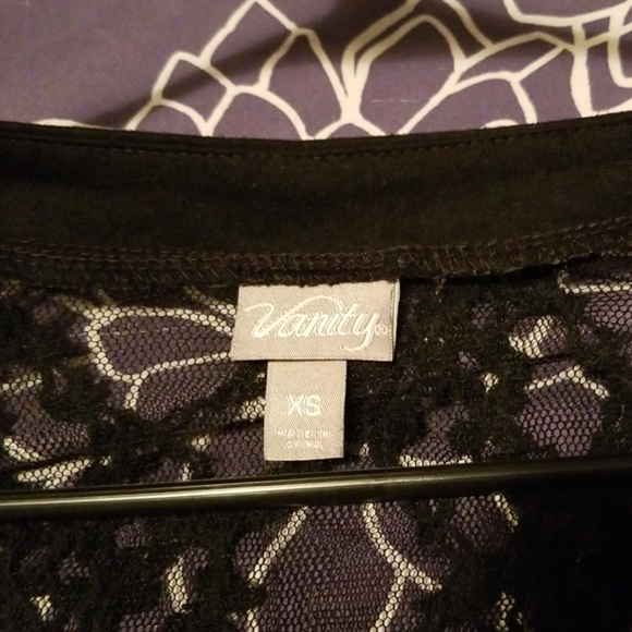 Black Lace button cardigan with pockets - Picture 2 of 4